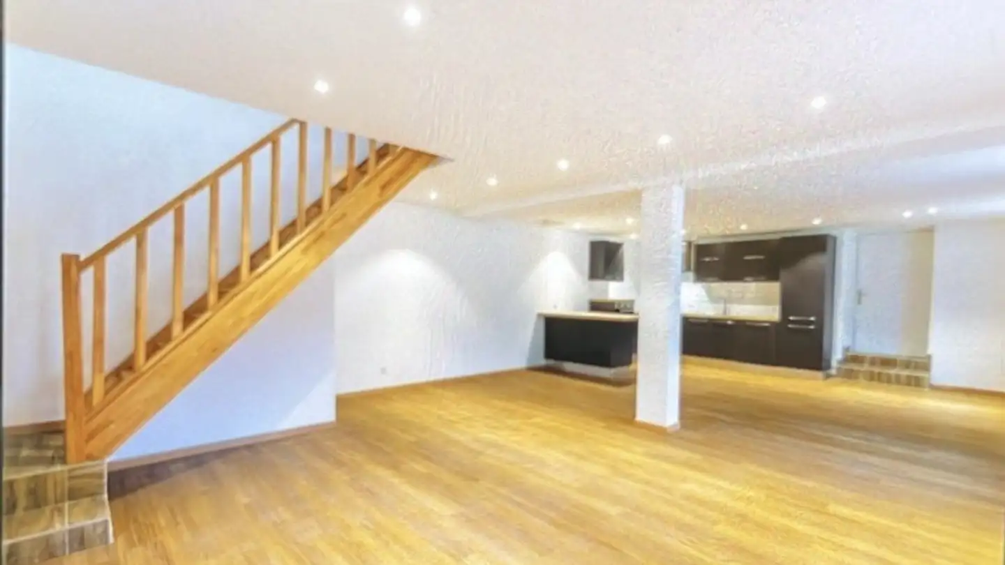 Appartement à louer - 8483 Kollbrunn