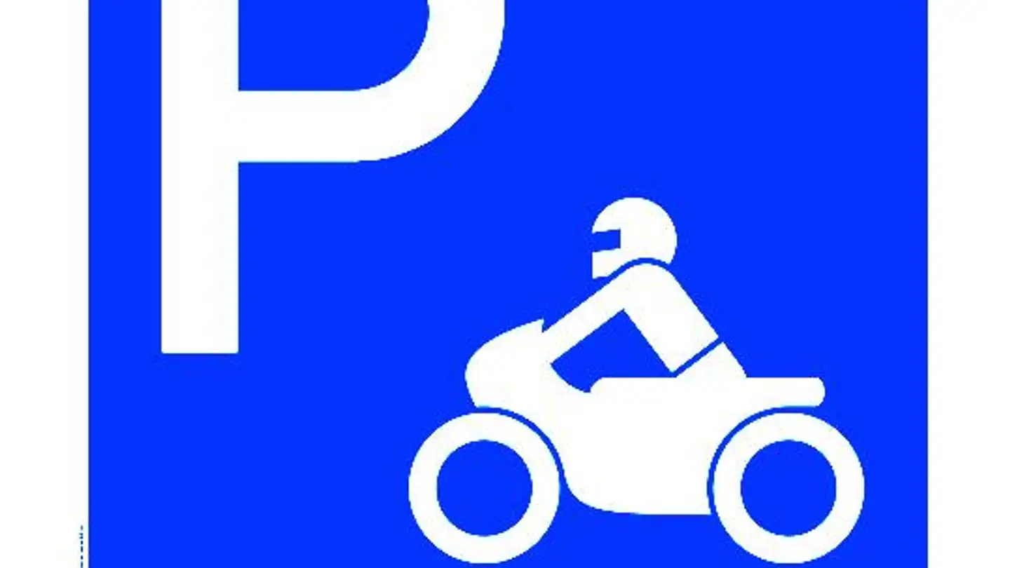 Indoor motorbike parking space for rent - Broseweg 3, 5616 Meisterschwanden