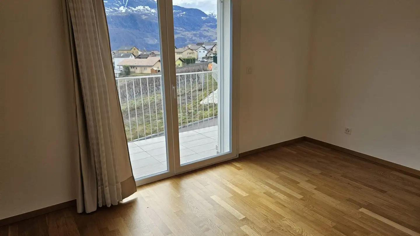 Casa singola in affitto - Route De Savoie 164, 1975 St-Séverin - Foto 4