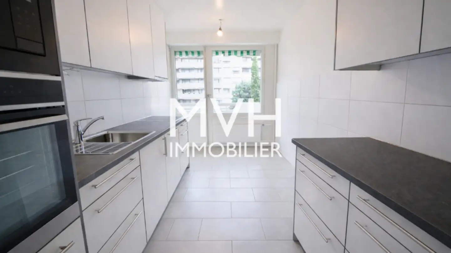 Apartment for rent - 1206 Genève - Photo 2