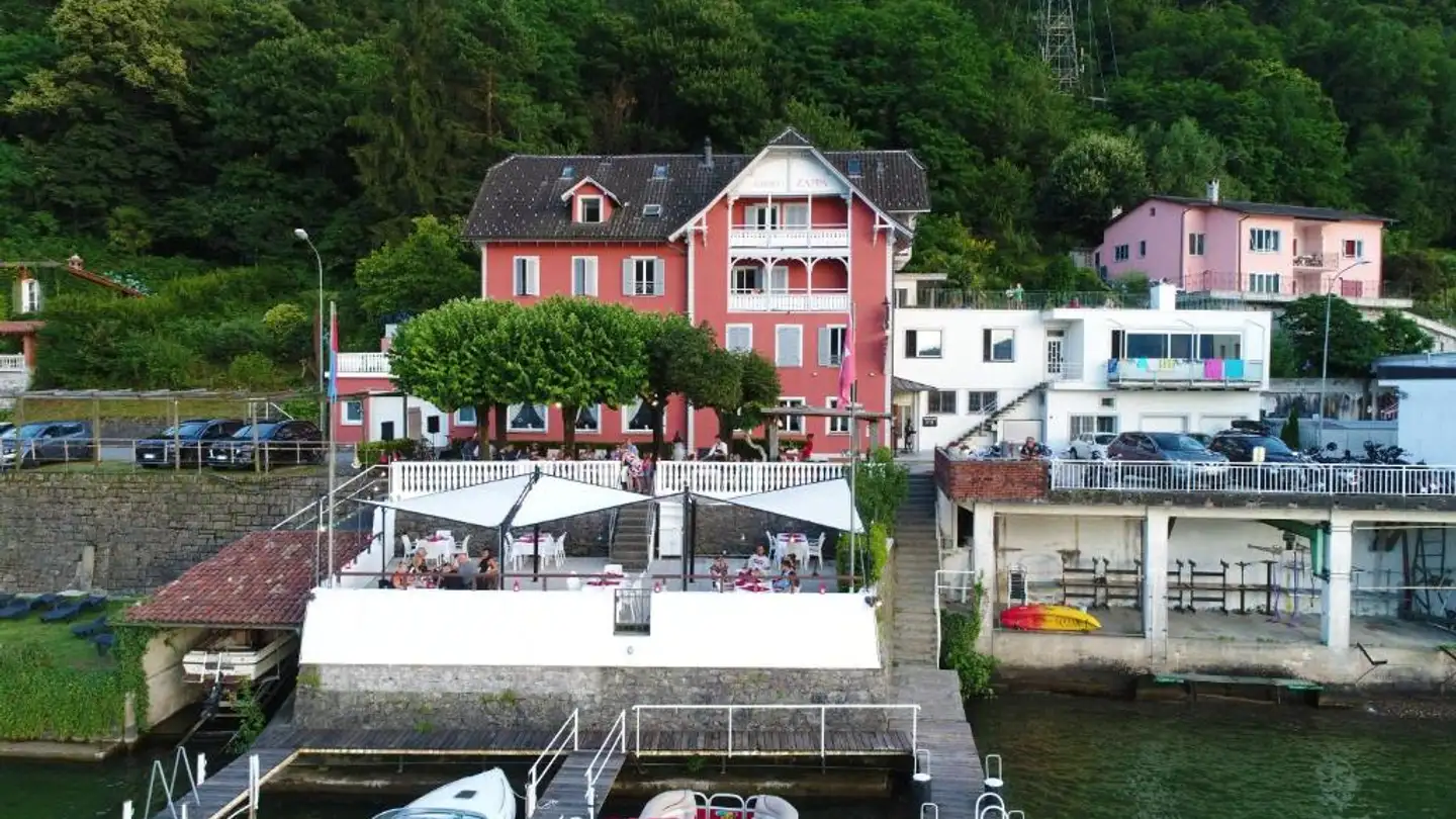 Hotel kaufen - 6827 Brusino Arsizio