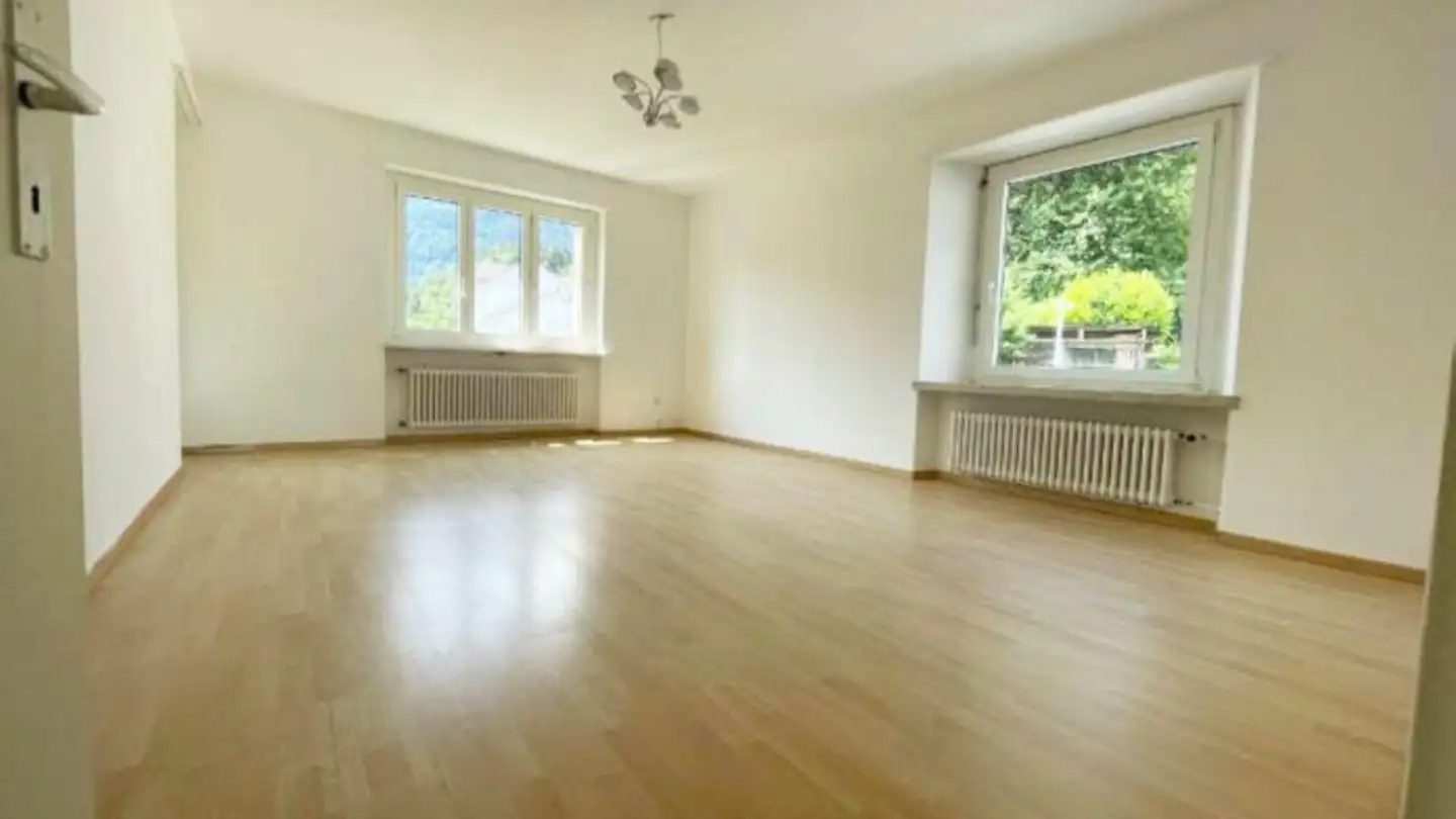 Apartment for rent - Via Tuma Casté 19, 7013 Domat/Ems - Photo 2