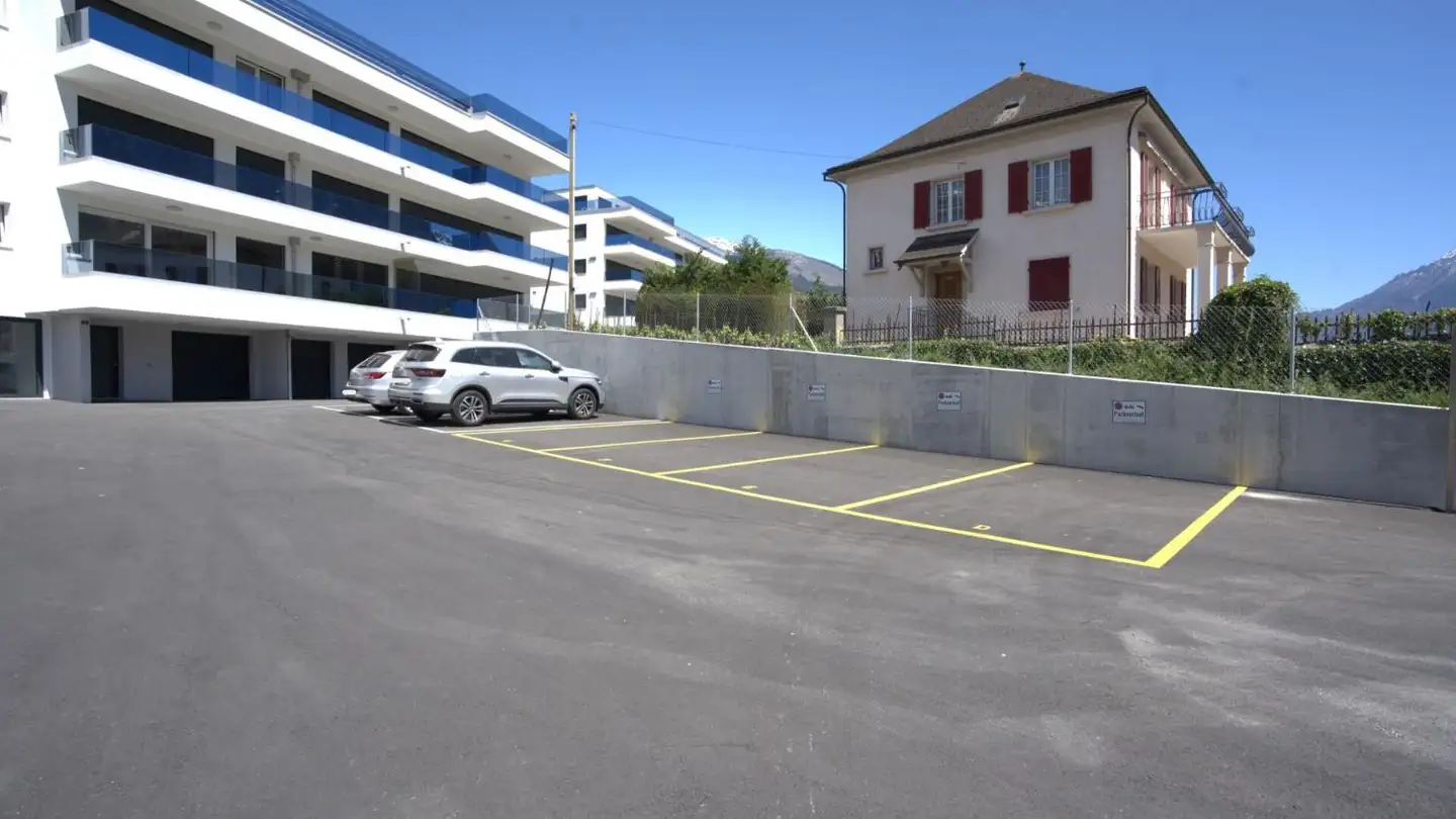 Parcheggio esterno in affitto - Bahnhofstrasse 9, 3970 Salgesch - Foto 4