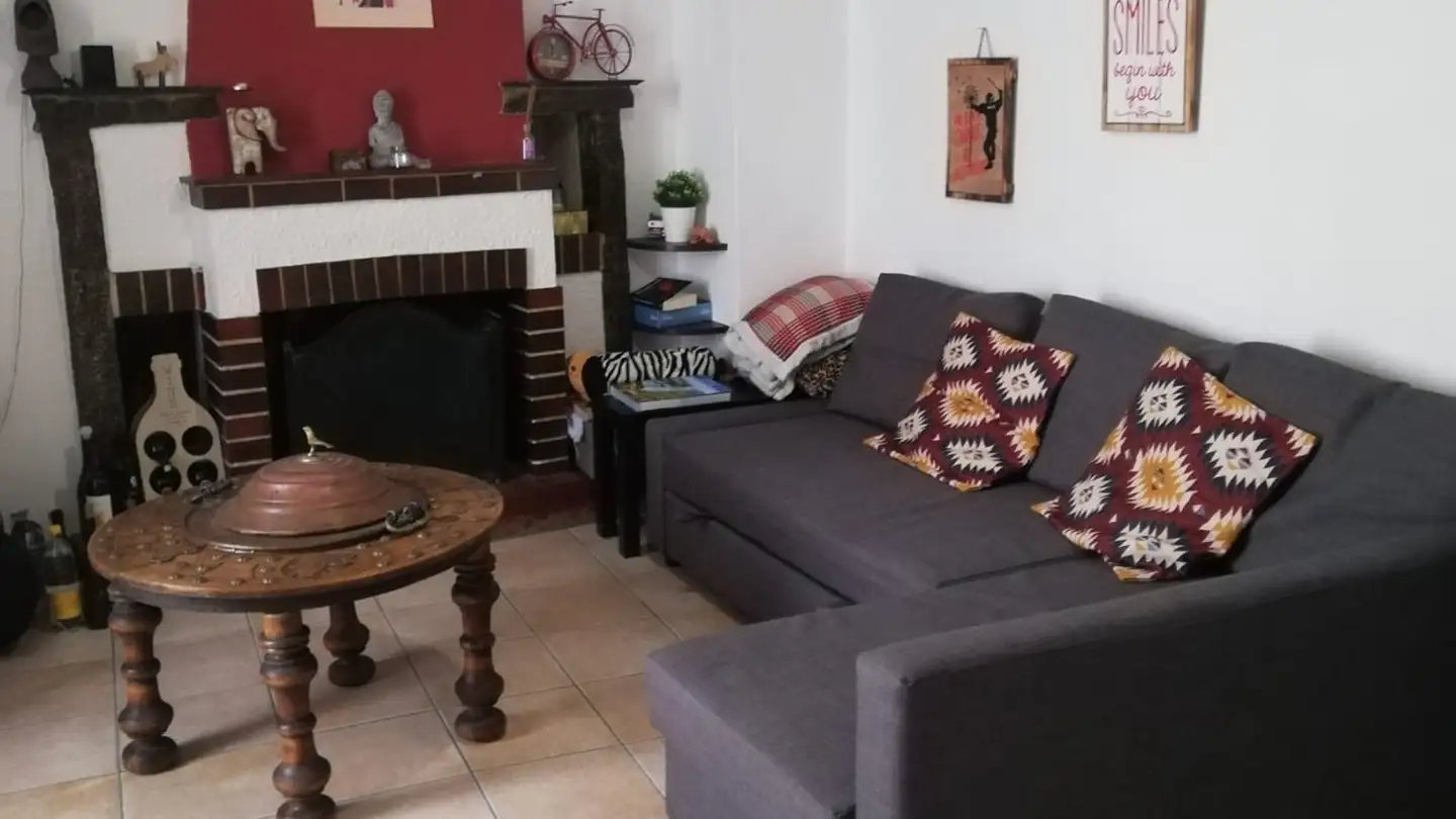 Appartement à louer - Via Angelo Tamburini 10, 6986 Novaggio