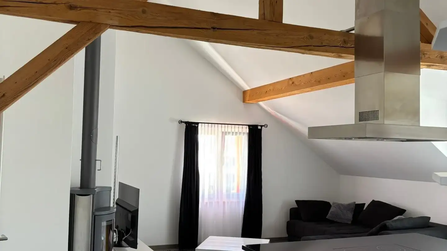 Dachgeschosswohnung mieten - Solothurnstrasse 65, 2543 Lengnau BE - Foto 3