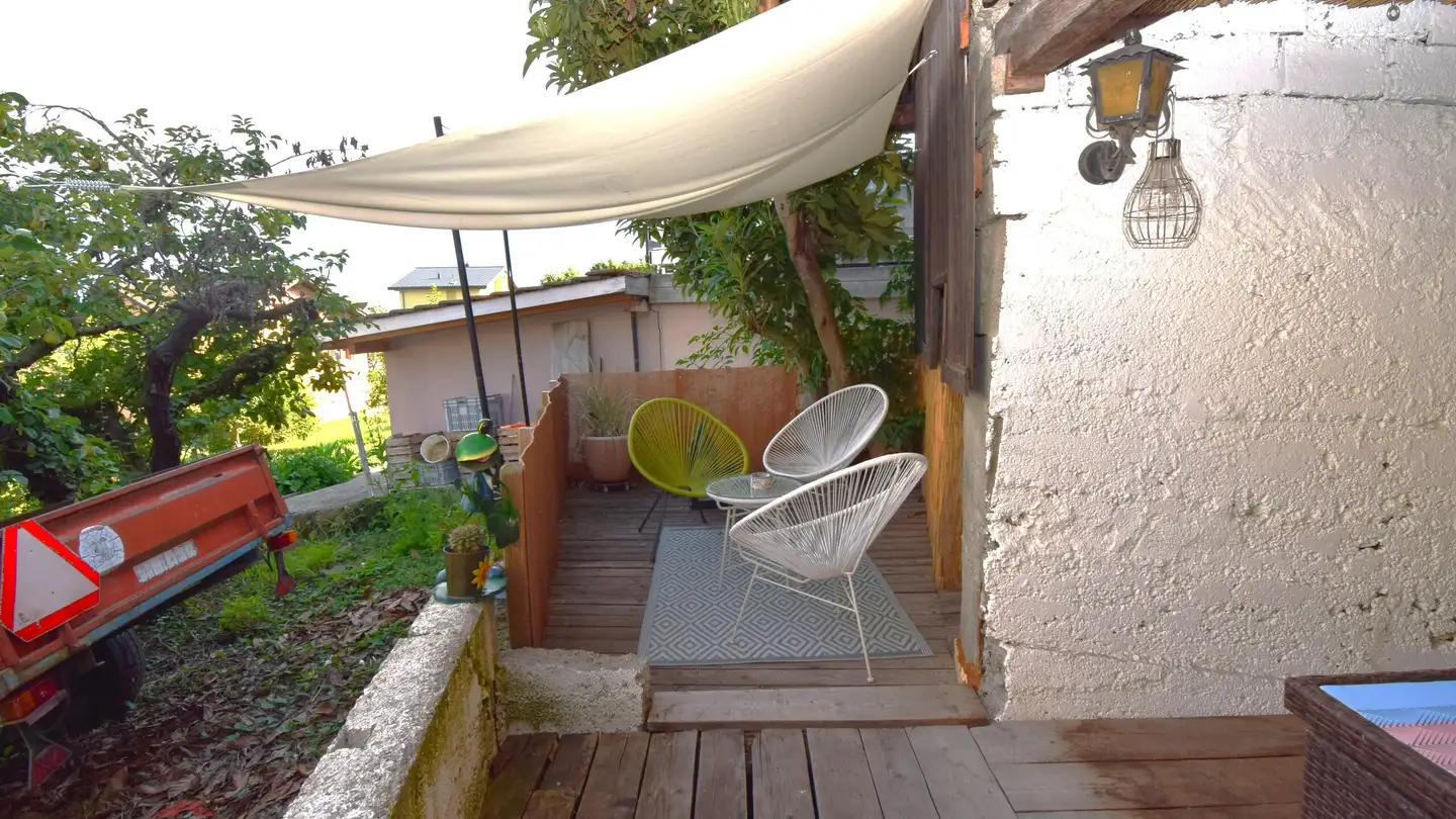 Storage space for sale - 1976 Erde