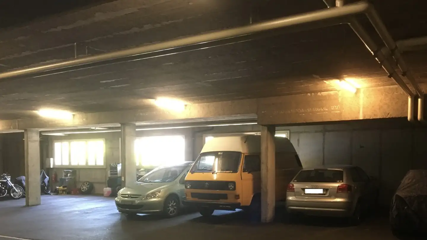 Einzelgarage mieten - 4912 Aarwangen