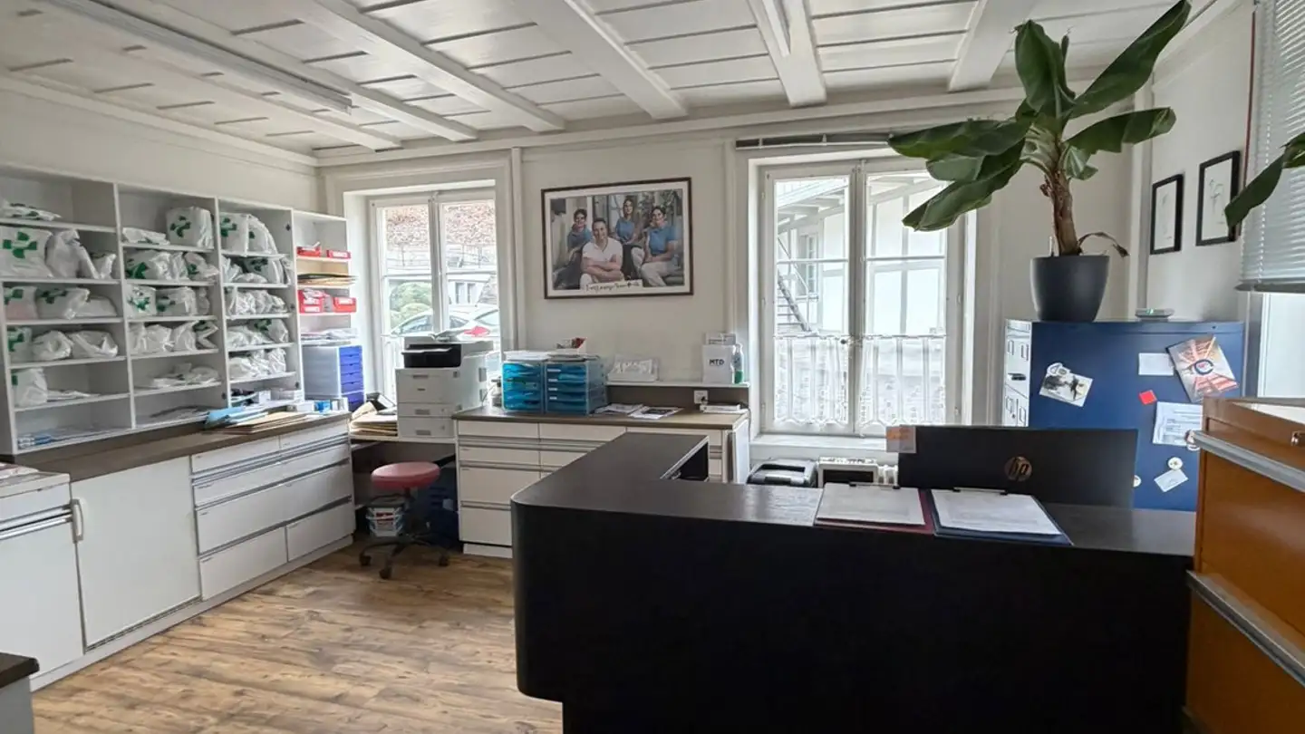 Commercial à louer - Finstergasse 2, 3360 Herzogenbuchsee - Photo 2