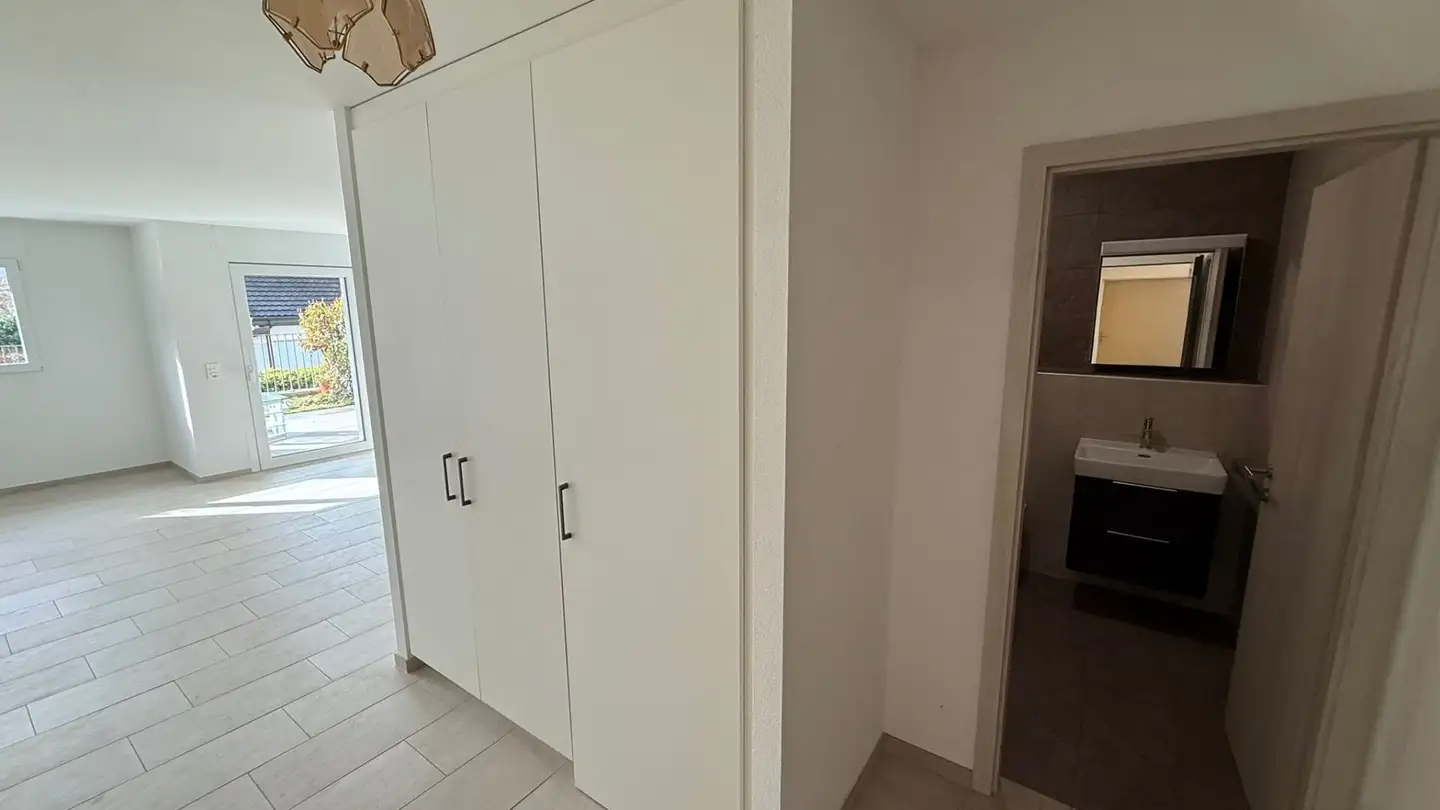 Wohnung mieten - Rue Du Pied-De-Ville 15a, 1896 Vouvry - Foto 4