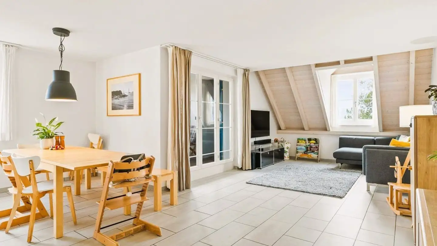 Duplex à louer - Kirchstrasse 1, 8104 Weiningen ZH