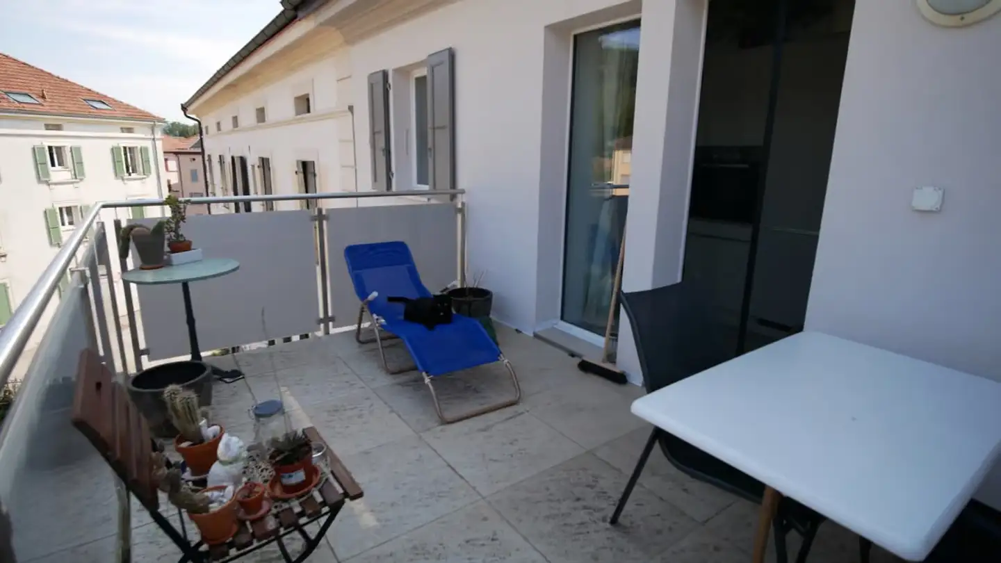 Wohnung mieten - Le Preyel 1, 2108 Couvet - Foto 4