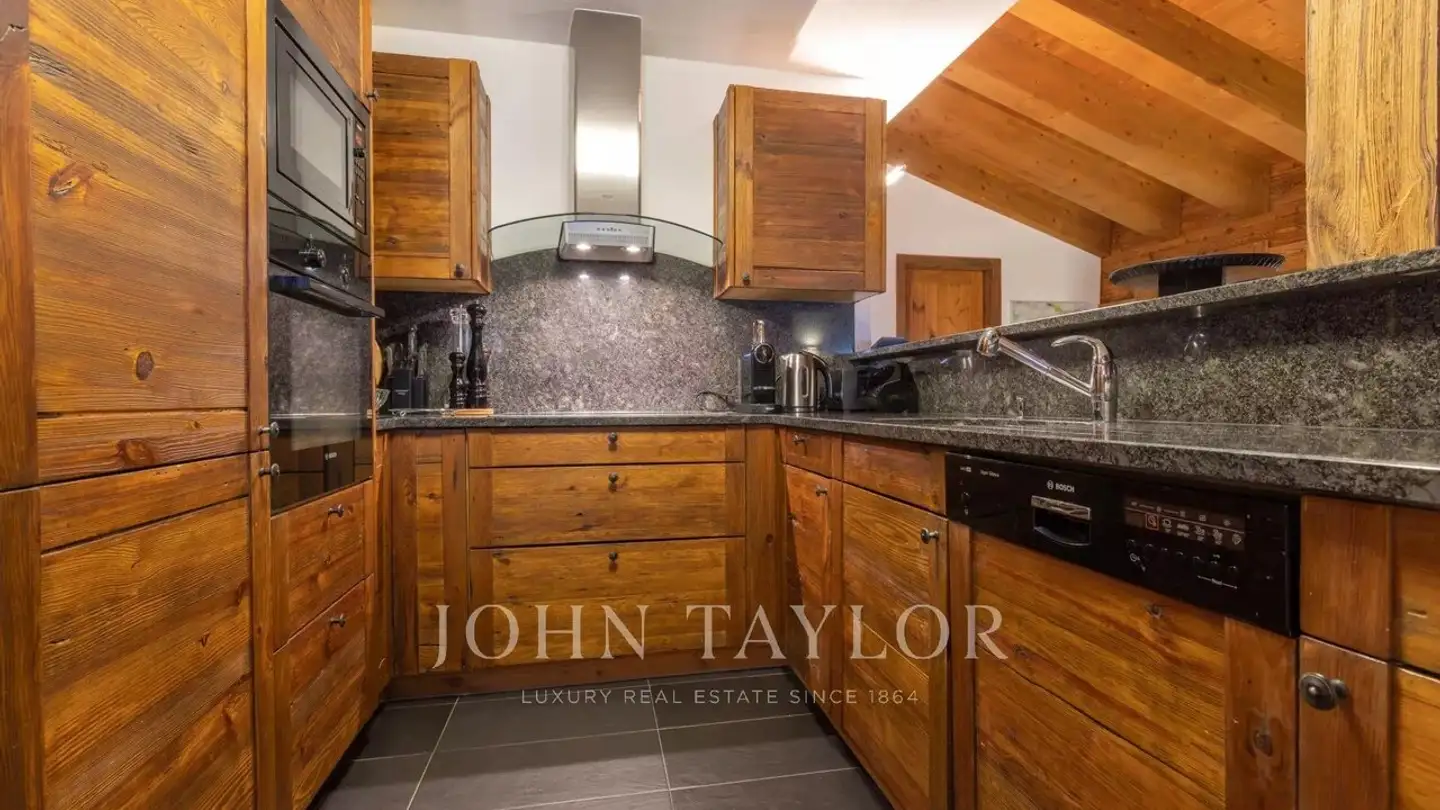 Attic flat for rent - 3963 Crans-Montana - Photo 3