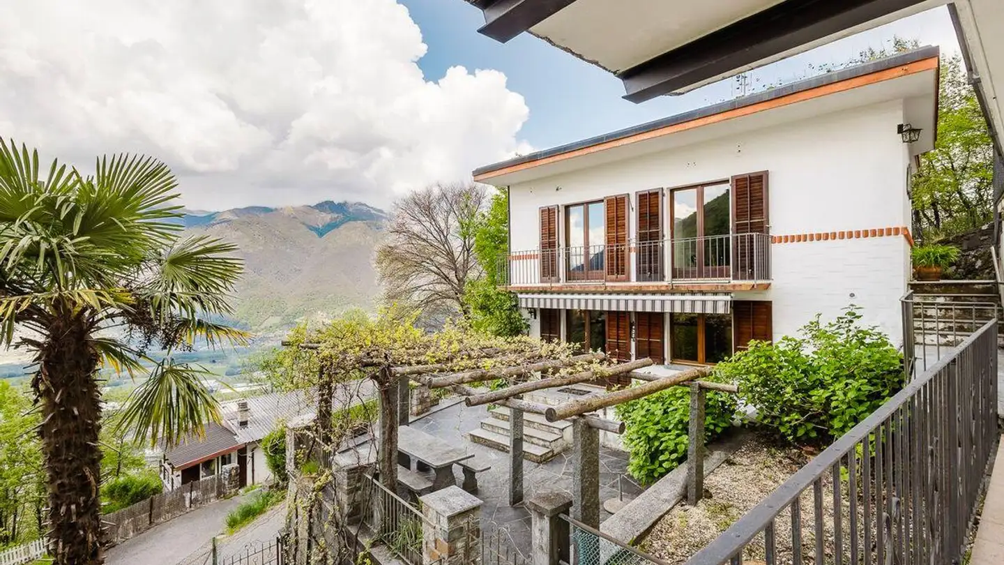 Einfamilienhaus kaufen - Via Calmagnone 2, 6599 Robasacco
