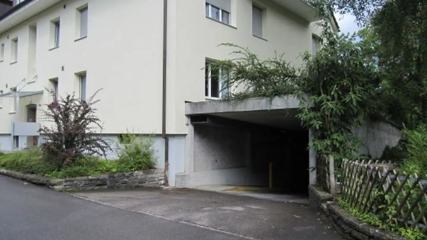 Garage individuel à louer - Bürglenstrasse 60, 3006 Bern