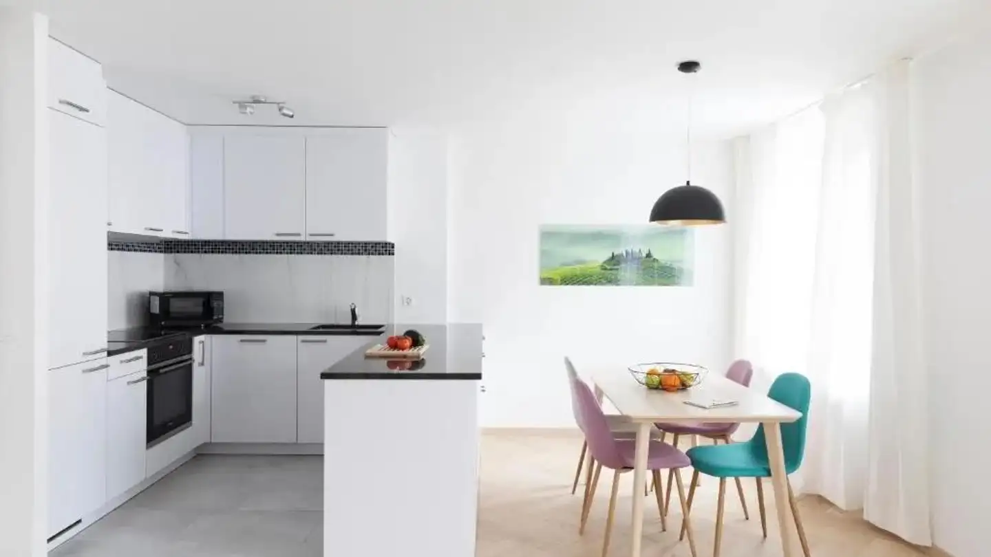 Furnished apartment for rent - Badenerstrasse 356, 8004 Zürich - Photo 2