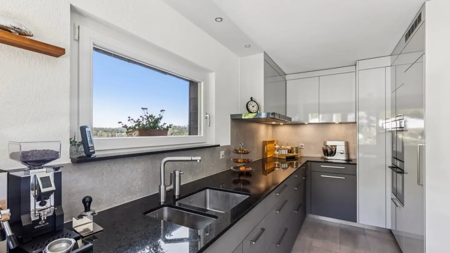 Maison atypique à vendre - Glärnischstrasse, 8135 Langnau am Albis - Photo 3
