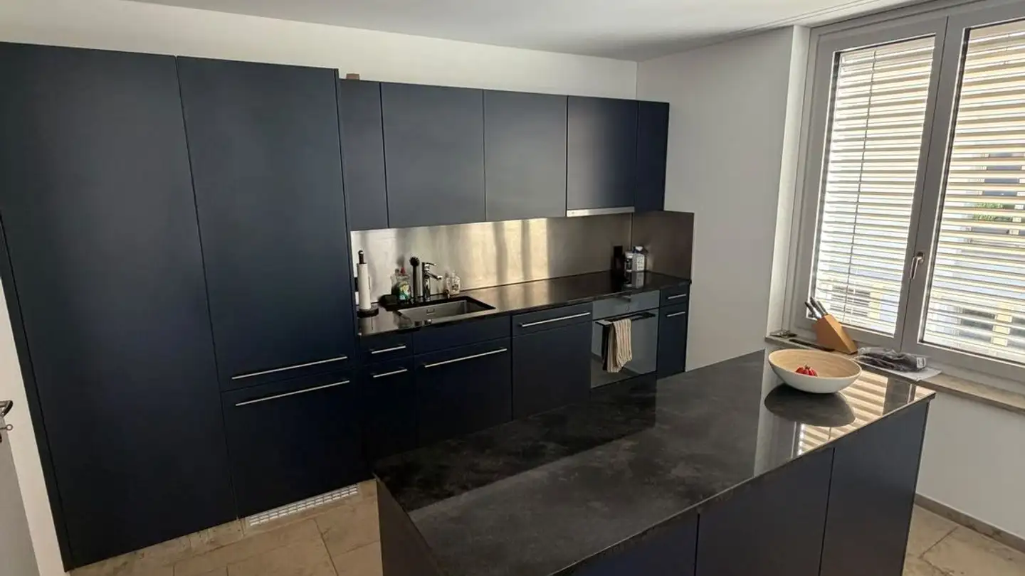 Single room for rent - Binzallee 5, 8045 Zürich