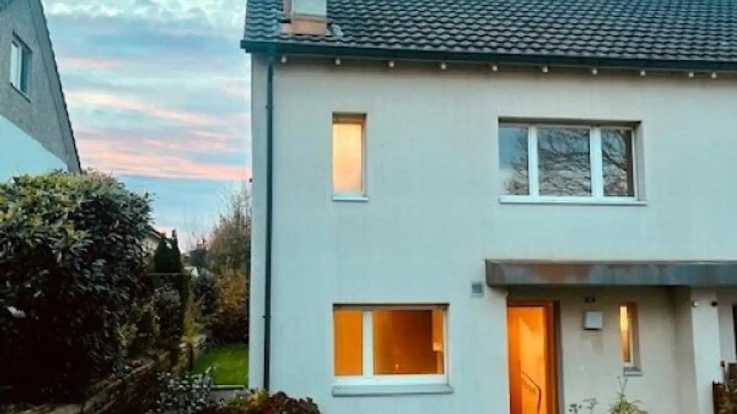 Single house for sale - Bruckackerstrasse 16, 4105 Biel-Benken BL