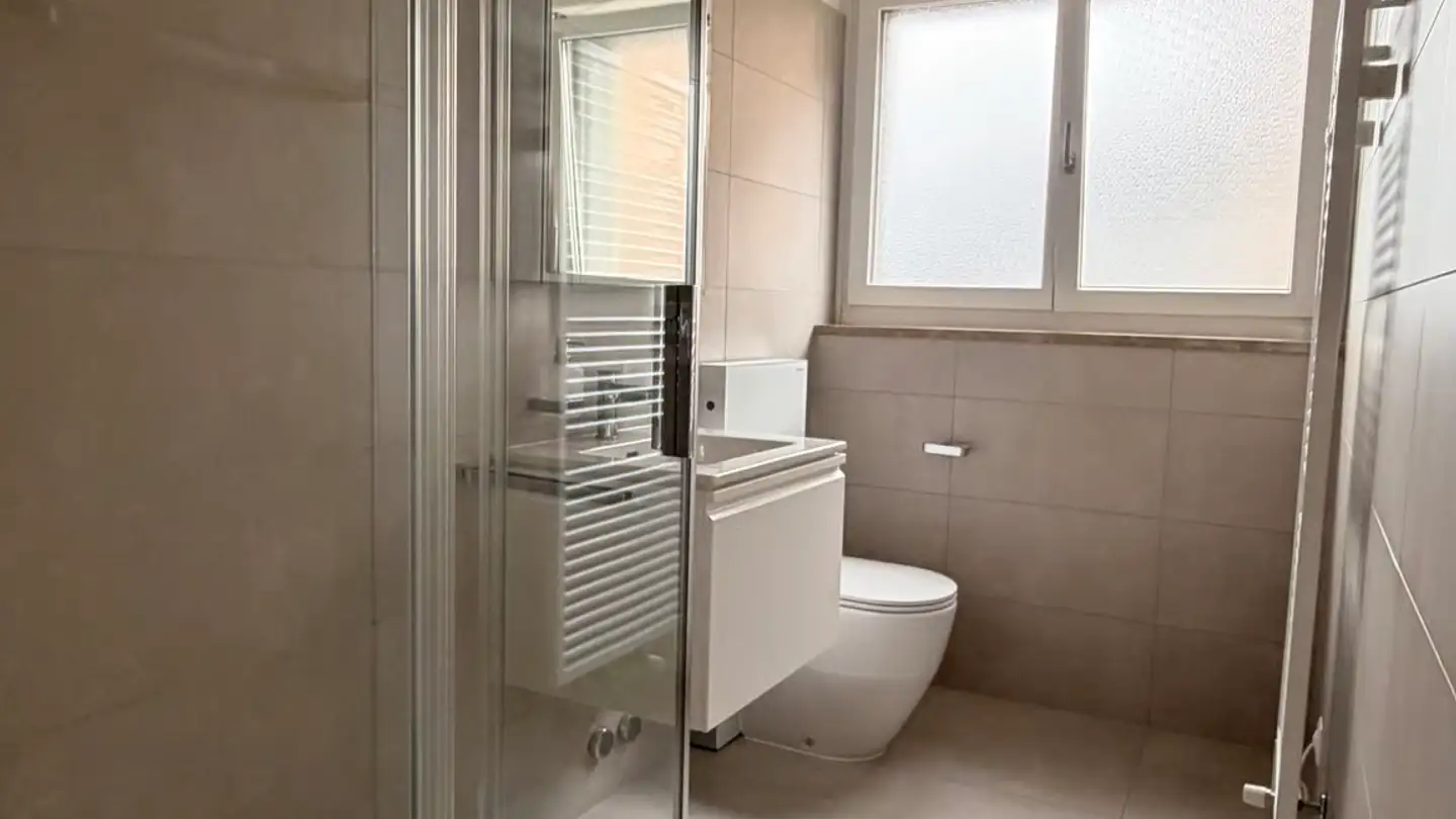 Apartment for rent - Viale Verbano 3a, 6600 Muralto - Photo 4
