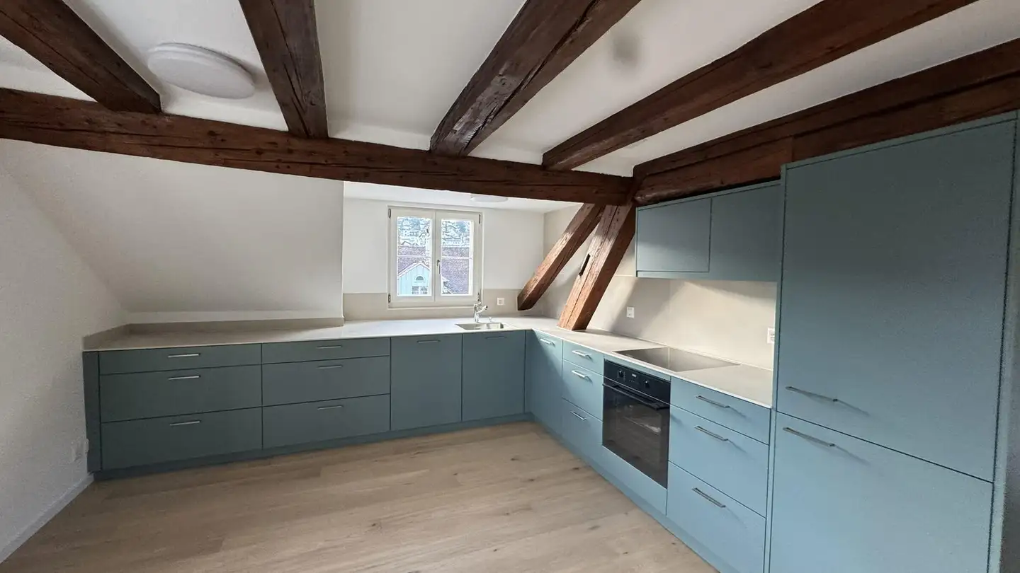 Dachgeschosswohnung mieten - Dorfstrasse 48, 8805 Richterswil