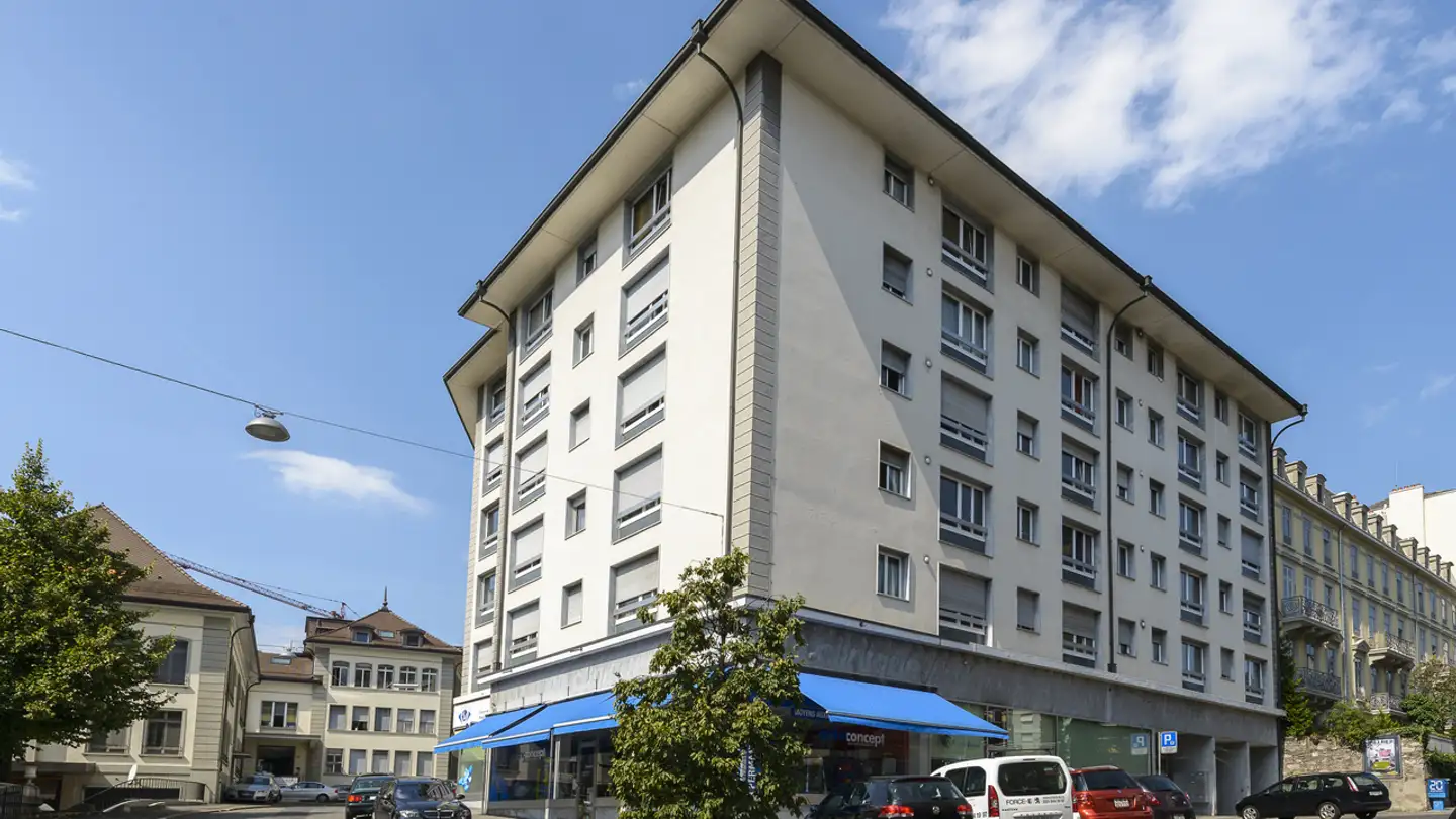 Place de parking souterraine à louer - Rue Du Collège 2, 1800 Vevey