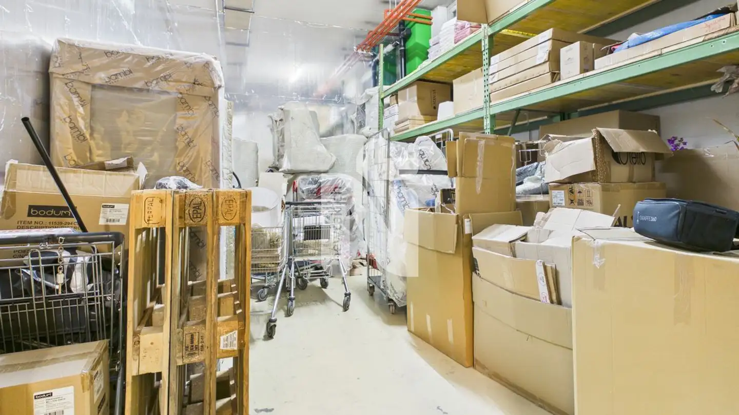 Lagerraum mieten - Muttenzerstrasse 105, 4133 Pratteln