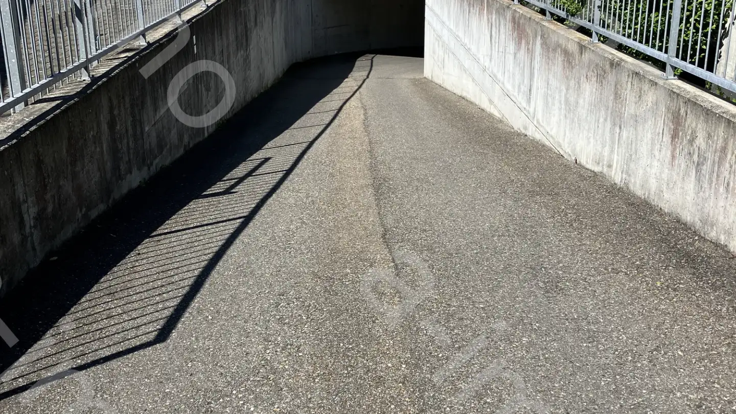 Parcheggio sotterraneo in affitto - Stumpenbachstrasse 32, 5734 Reinach AG
