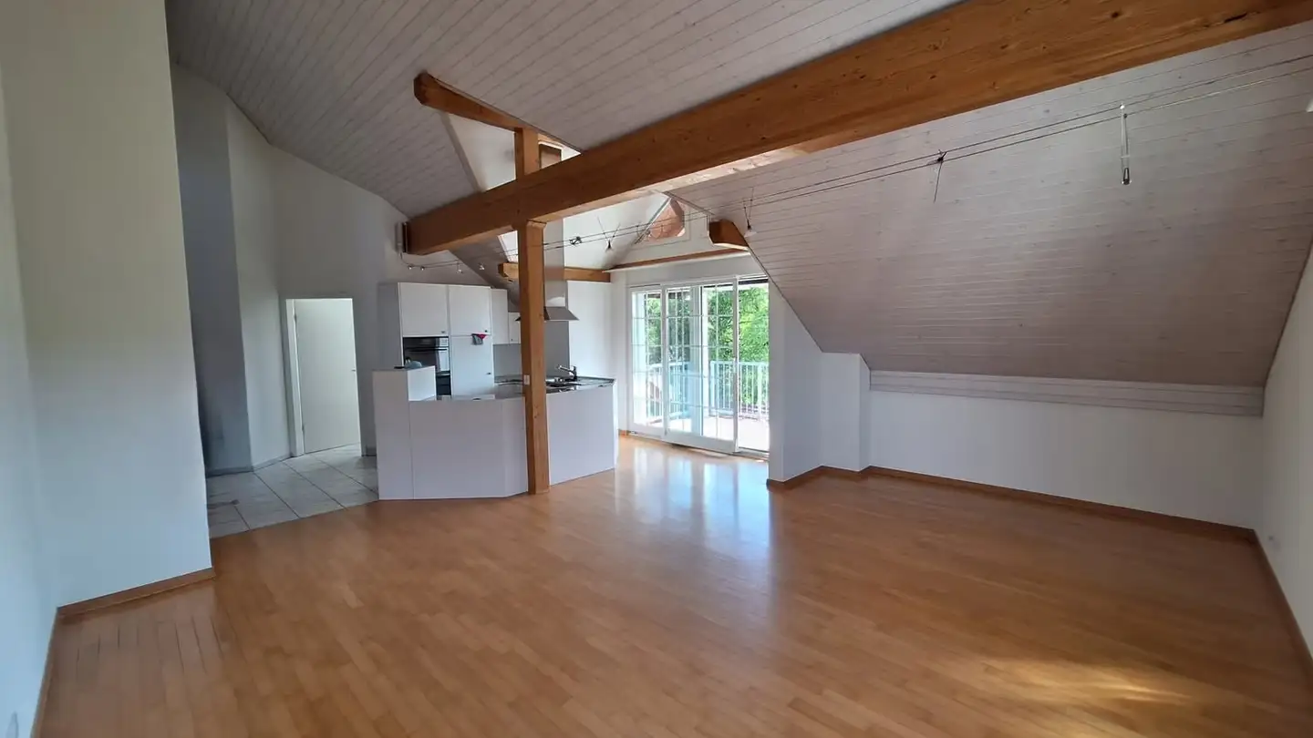 Attic flat for rent - Hüppenweg 2, 8636 Wald ZH - Photo 3