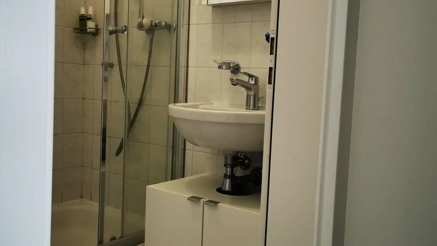 Apartment for rent - 6600 Muralto - Photo 3