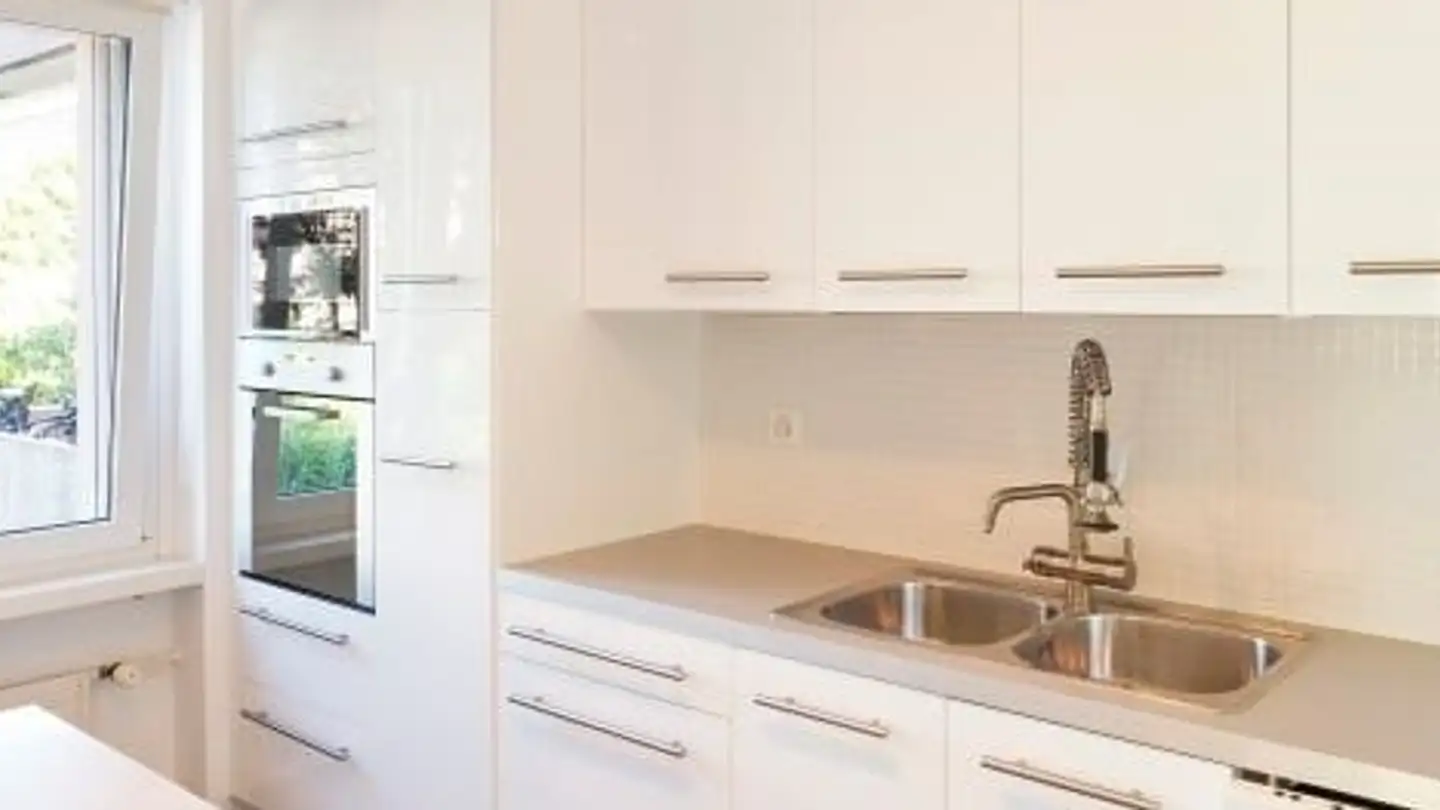 Wohnung mieten - Trichtenhausenstrasse 130, 8053 Zürich - Foto 3