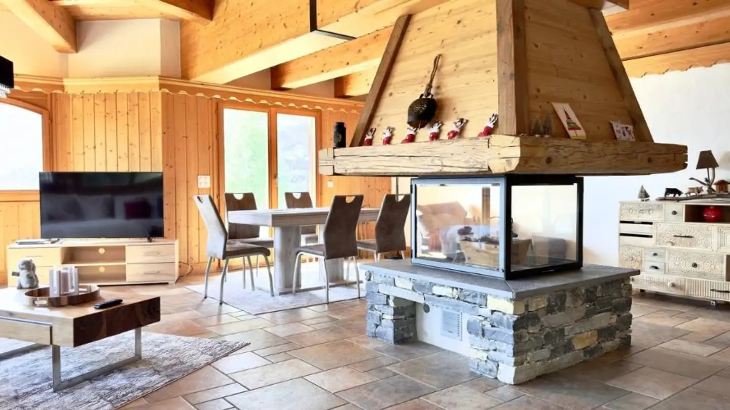 Chalet for rent - Route Lens-Crans 86, 3963 Crans-Montana - Photo 2