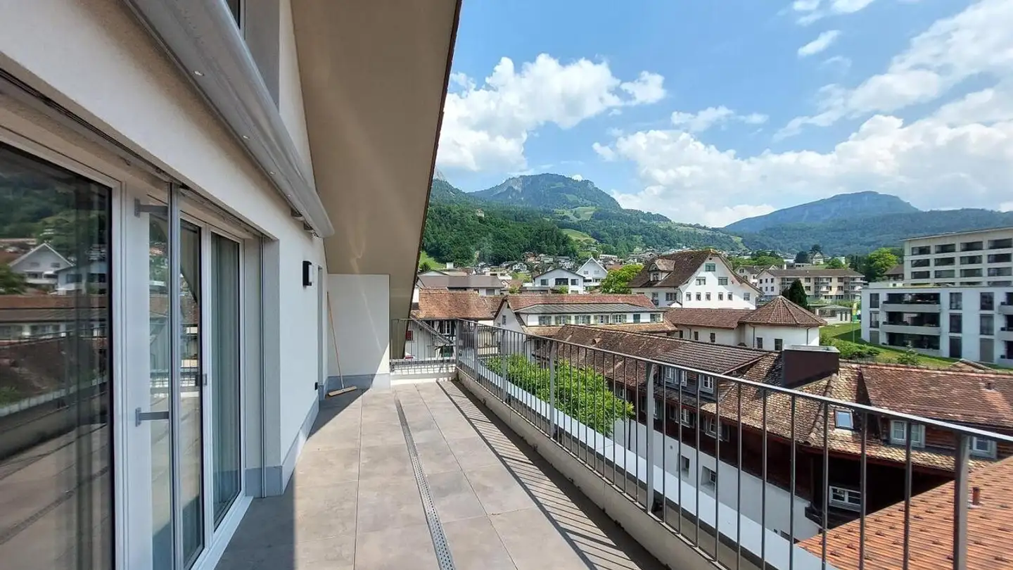 Attique à louer - 6430 Schwyz