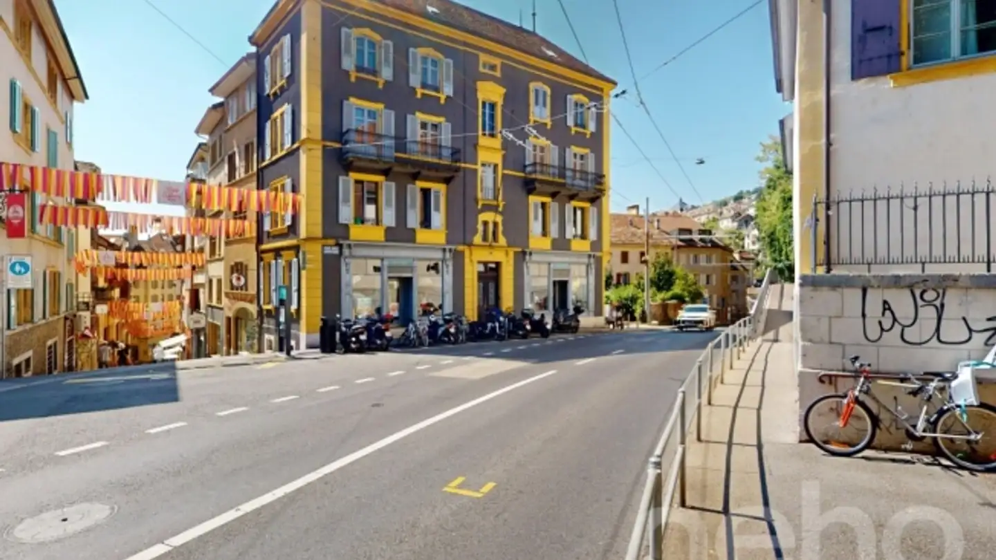 Mischgenutztes Gebäude kaufen - 2000 Neuchâtel