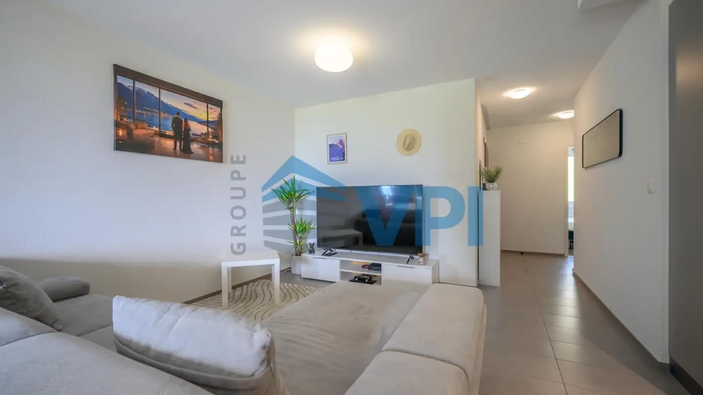 Apartment for sale - 1817 Brent - Photo 3