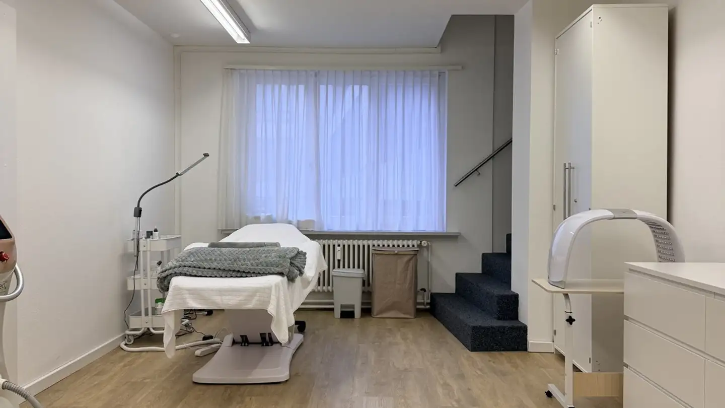 Commercial for rent - 4051 Basel