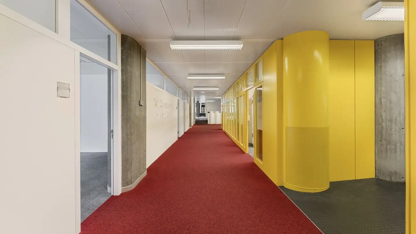 Office space for rent - Gäuggelistrasse 7, 7000 Chur - Photo 2