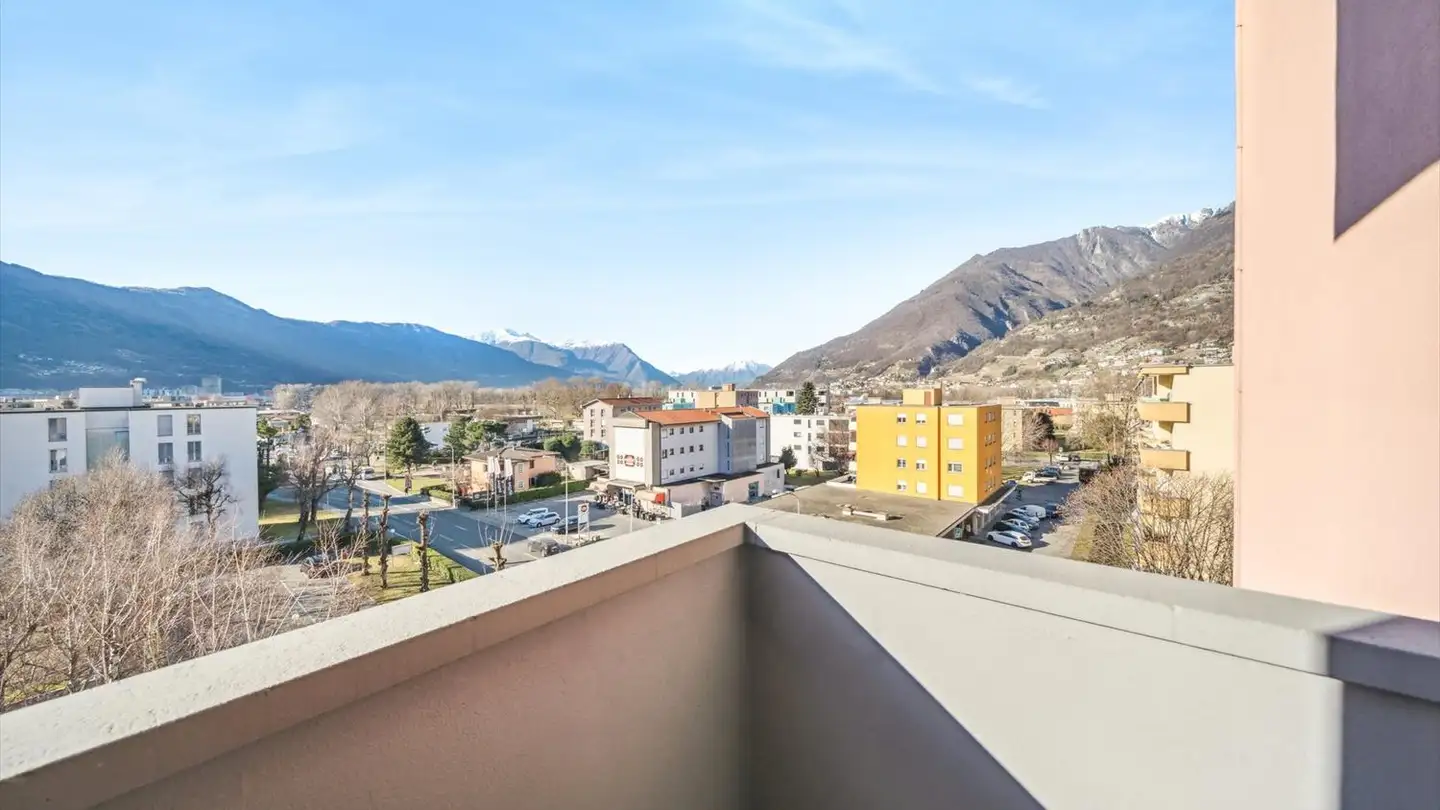 Apartment for rent - Via Franco Zorzi 25, 6500 Bellinzona - Photo 3