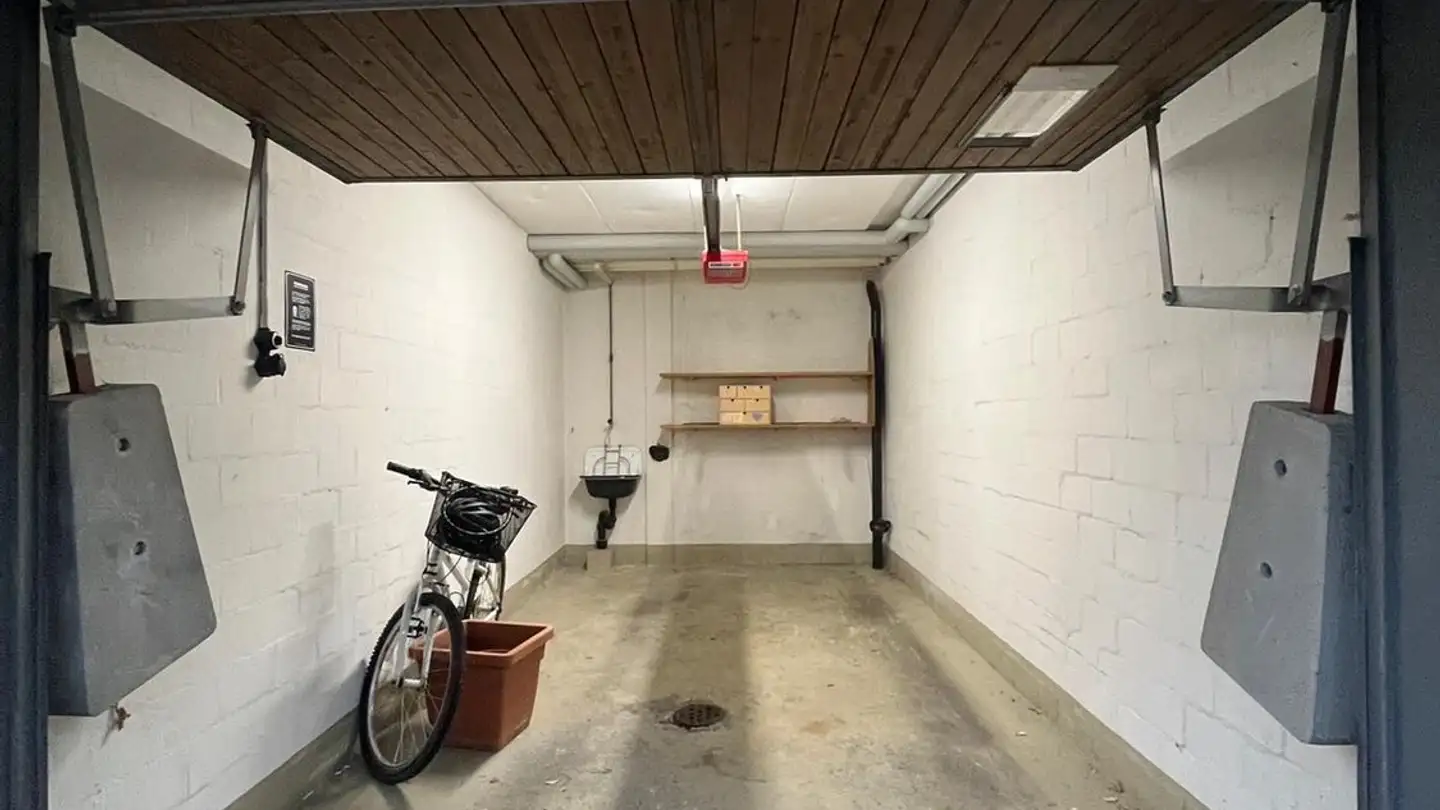 Garage individuel à louer - 8053 Zürich