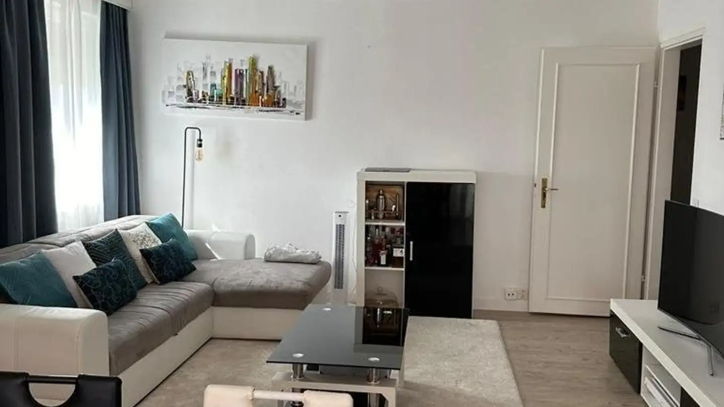 Apartment for rent - Route de l'Etraz, 1260 Nyon - Photo 2