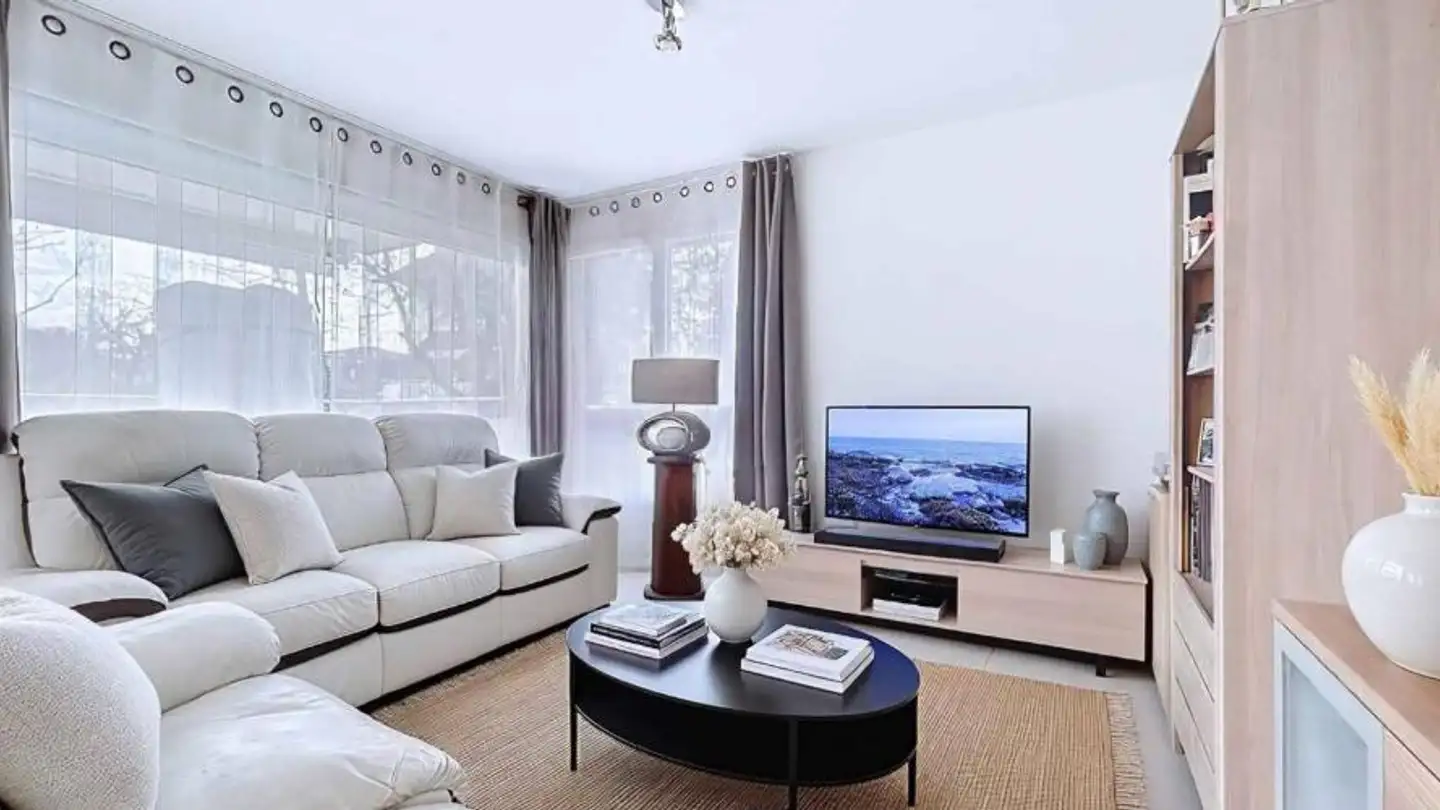 Apartment for sale - 1774 Cousset