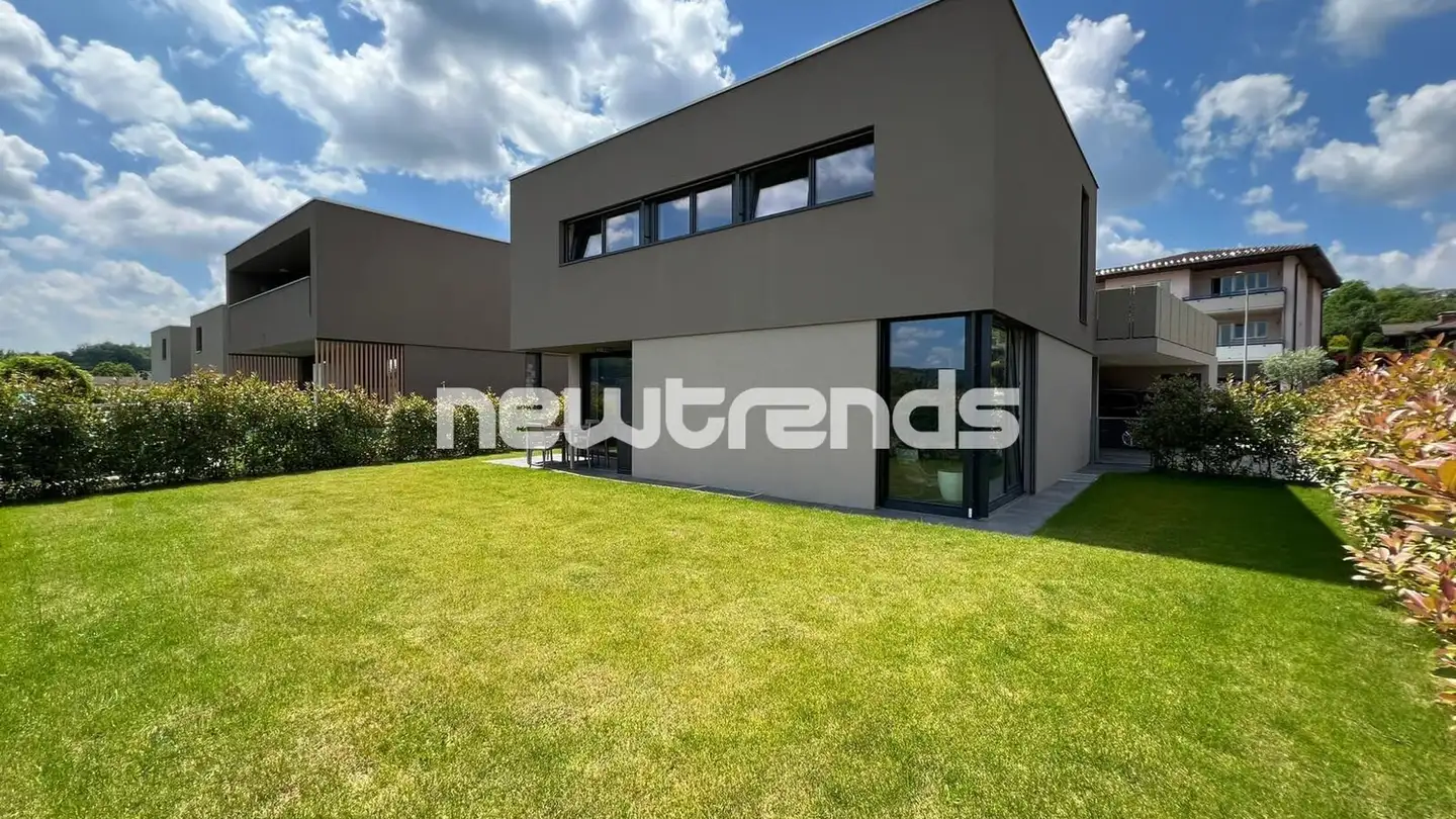 Maison jumelle à vendre - 6854 S. Pietro