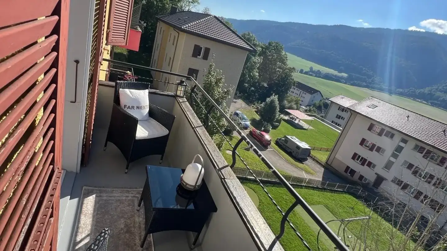 Appartement à louer - Rue De Champ Meusel 14, 2610 St-Imier - Photo 2