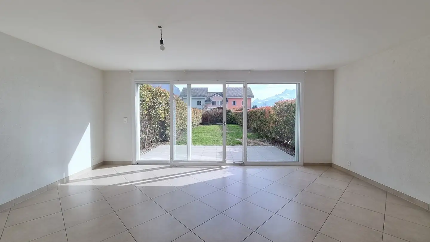 Casa grotta in affitto - Rue Du Grand-Cerclet, 1852 Roche VD