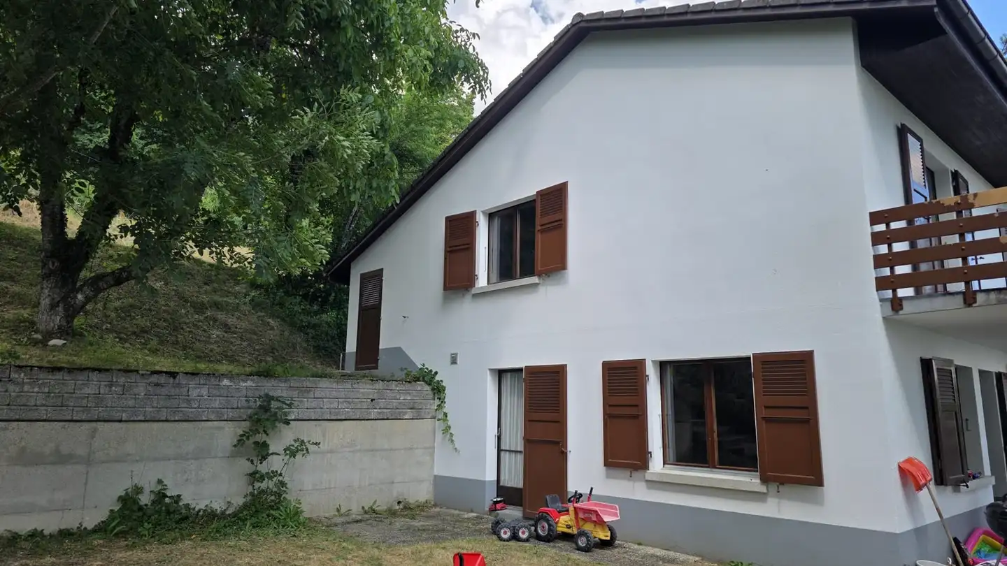 Single house for rent - 1423 Vaugondry