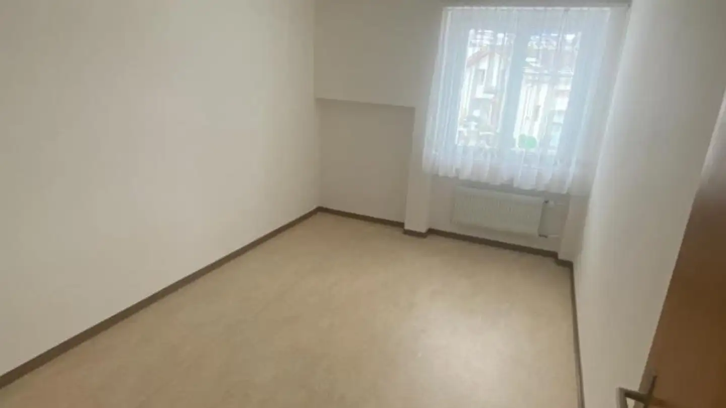 Apartment for rent - St. Martin 14, 7408 Cazis - Photo 4