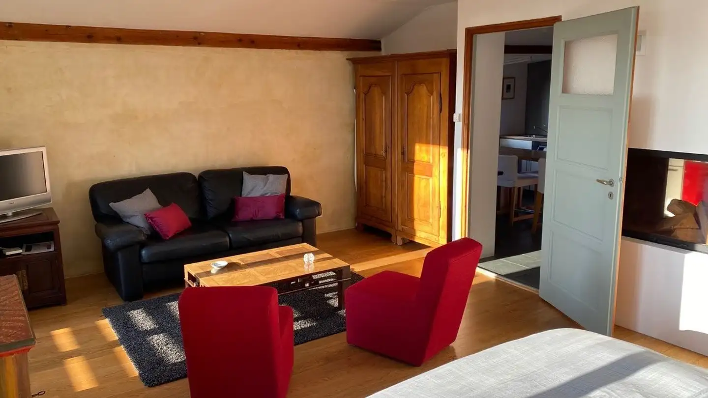 Apartment for rent - Chemin Des Châtaigniers 17, 1195 Dully - Photo 2