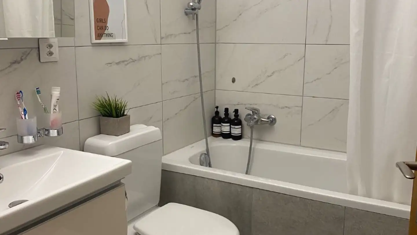 Appartamento in affitto - Chemin De La Récille 19, 2520 La Neuveville - Foto 2