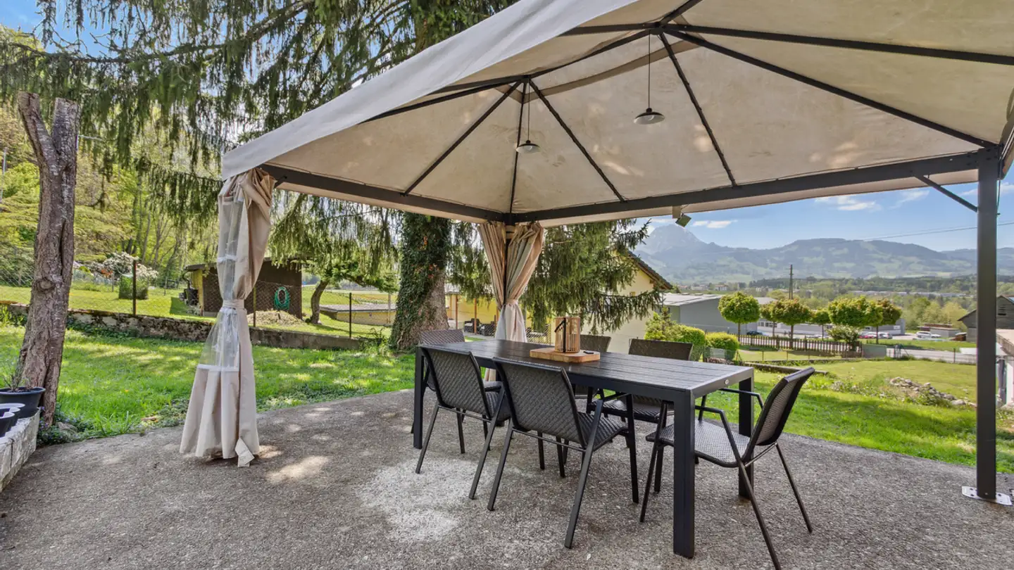 Single house for sale - 1652 Botterens