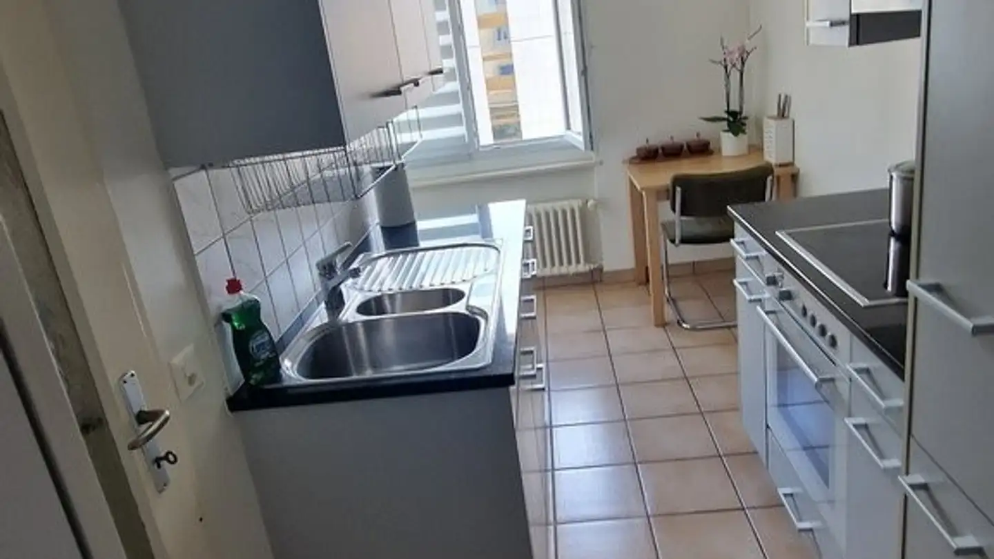 Appartement à louer - Rue Edmond-De-Reynier 2, 2000 Neuchâtel