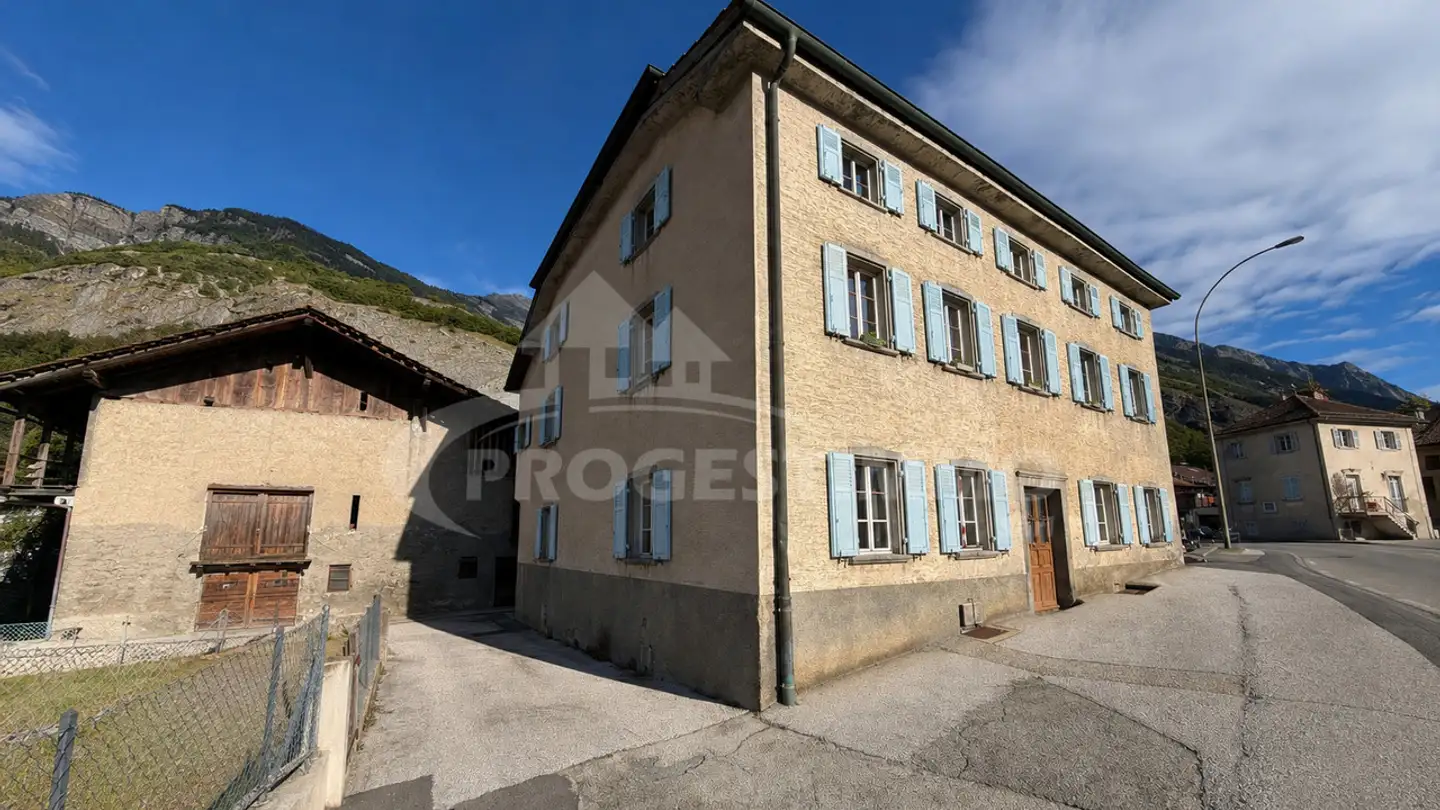 Cave house for sale - 1957 Ardon